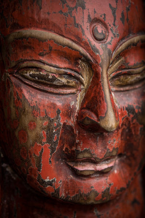 ﻿Farebná maska Budha z ľahkého dreva