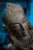Pieskovcová socha gópi z Orissy vysoká 70 cm