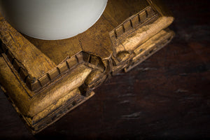 Unikátny teakový svietnik zo starých indických stĺpov zlatá farba