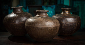 Kovová váza Jaisalmer III - Vazy, misky - Indický nábytok a bytové doplnky - Colony