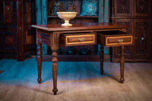 Drevený koloniálny písací stôl - konzola